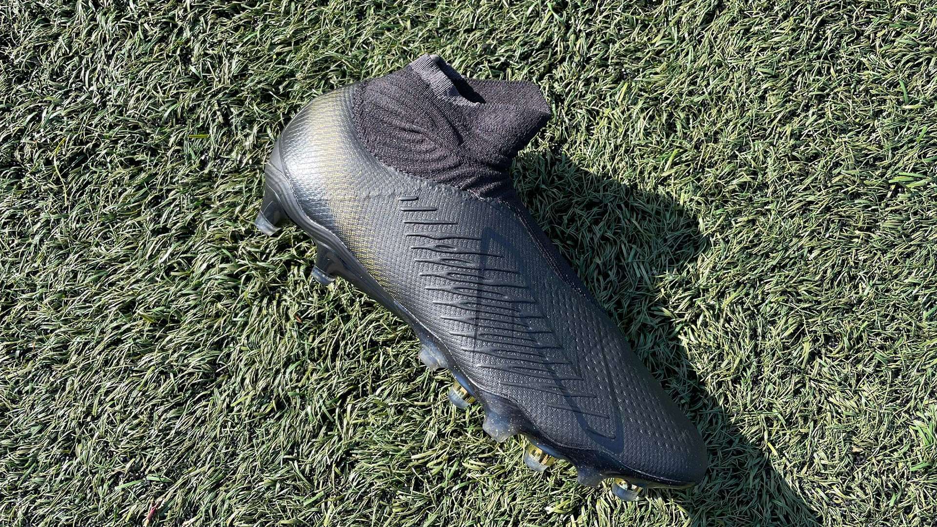 赞助及深入合作 青岛西海岸足球俱乐部与科大讯飞签约.